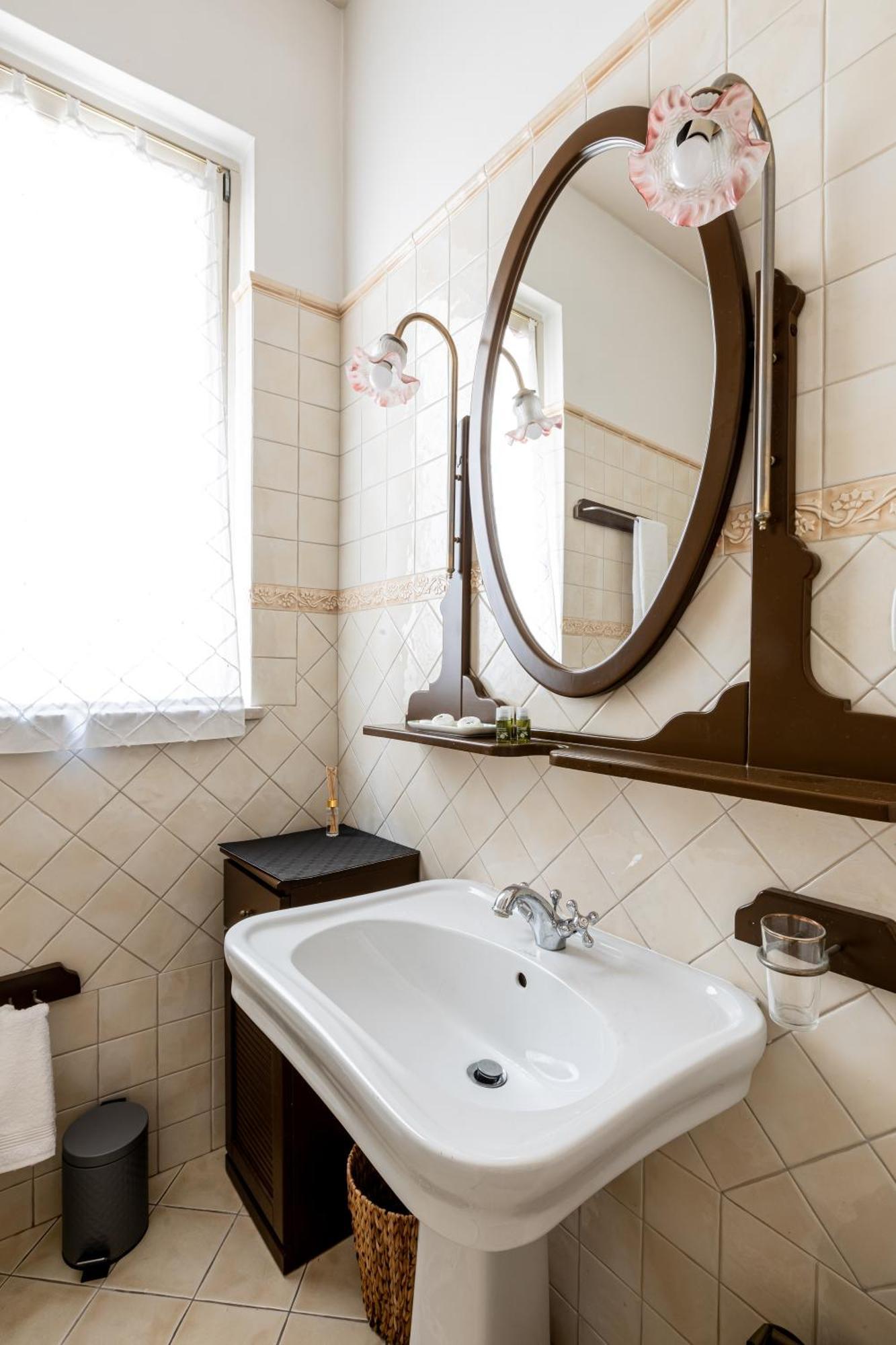Apartament Molinari House Modena Centro Lux Zewnętrze zdjęcie