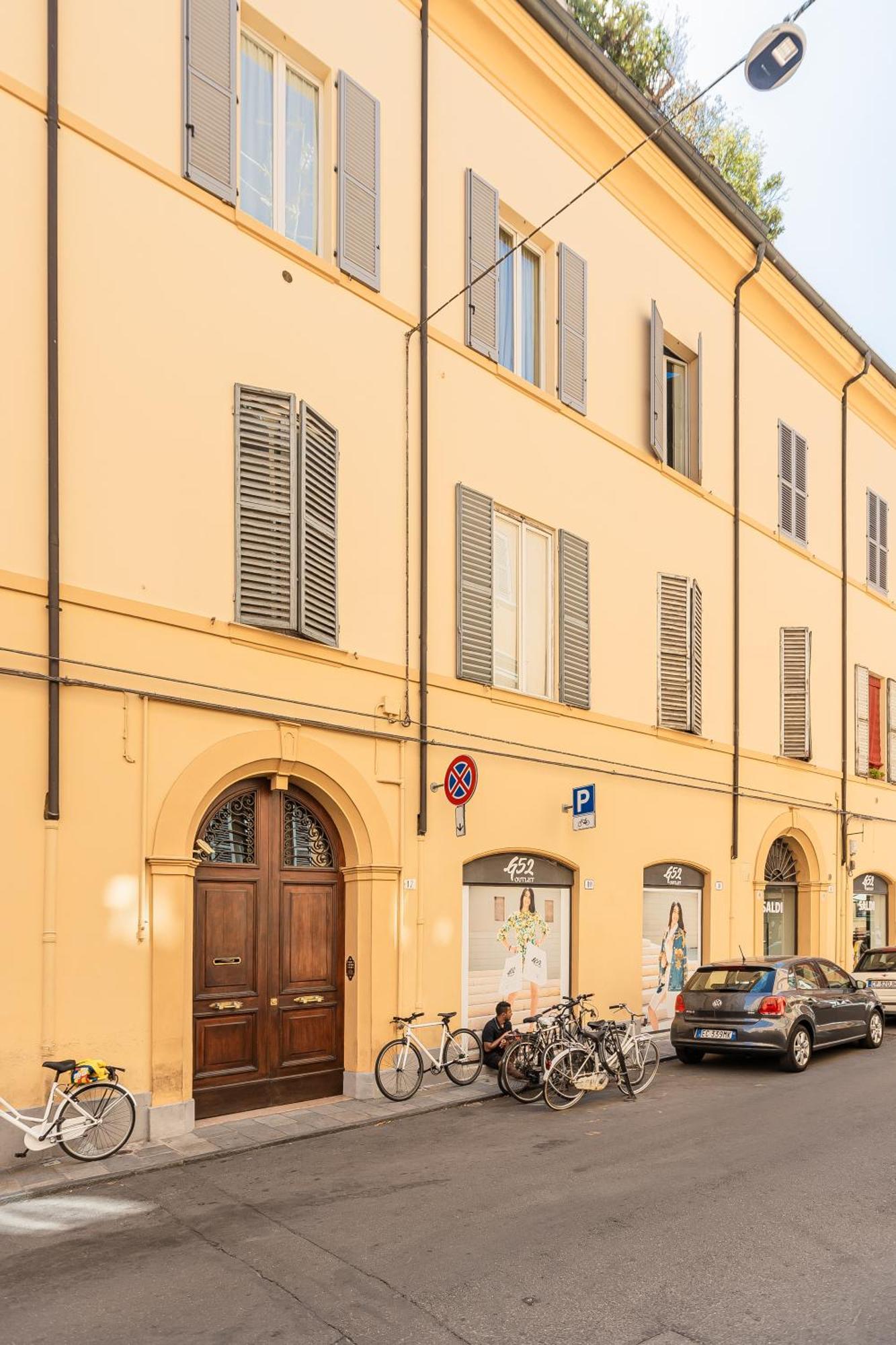 Apartament Molinari House Modena Centro Lux Zewnętrze zdjęcie